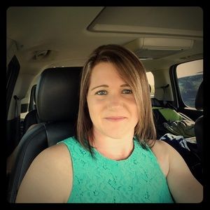 Meet your Posher, Debra